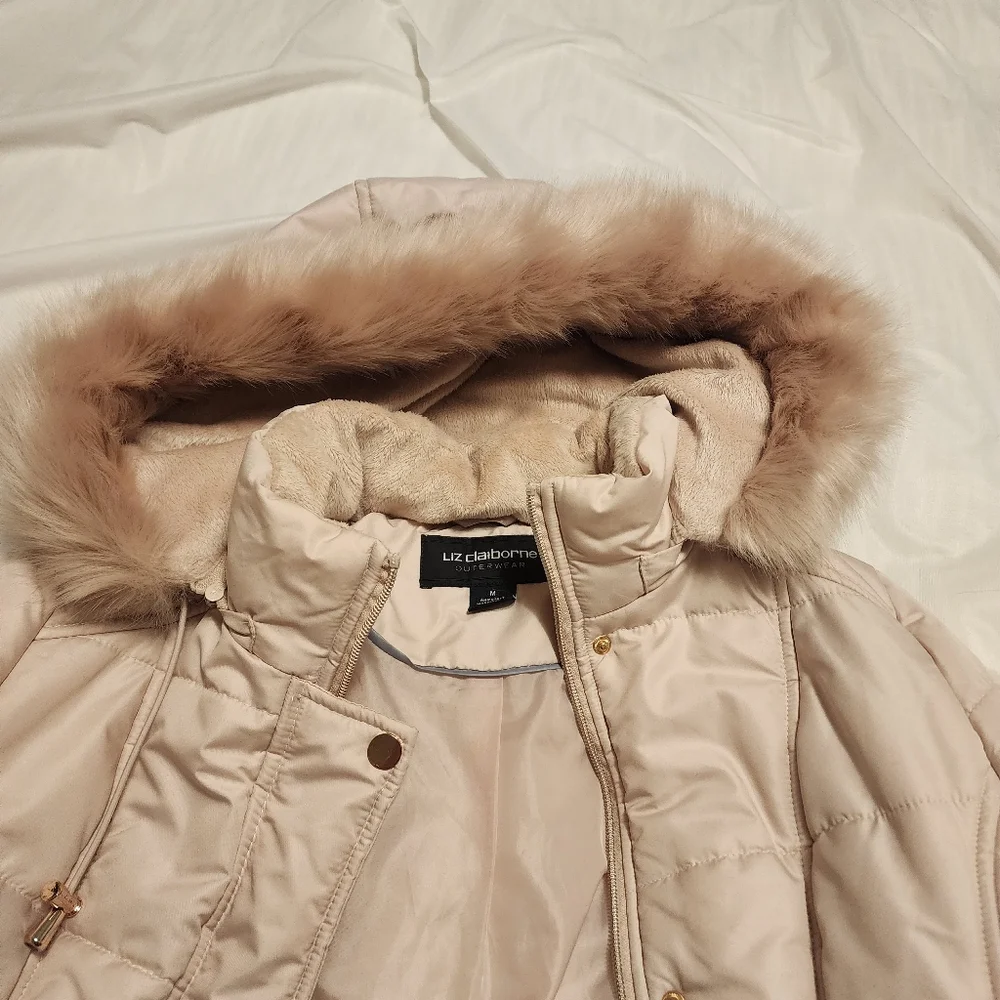 Women's coat like new - Picture 2 of 4